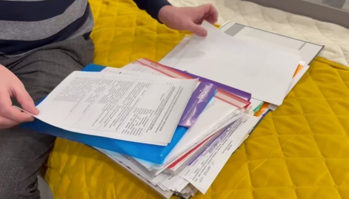 Директор спортивной школы в Ангарске получил две взятки на 3 млн рублей (Видео)