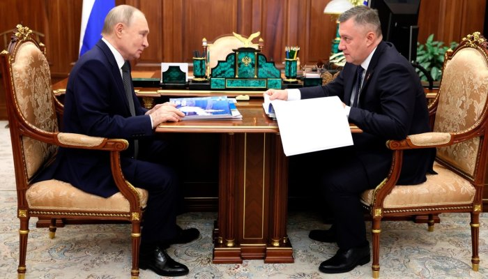 Путин поддержал Кобзева в желании пойти на второй срок