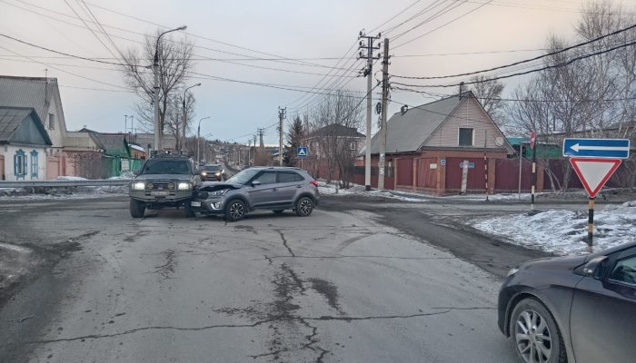 На прошлой неделе в ДТП на дорогах Иркутска и района пострадали 17 человек