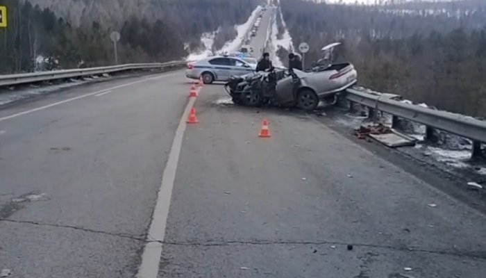 Два человека погибли в ДТП под Слюдянкой (Видео)