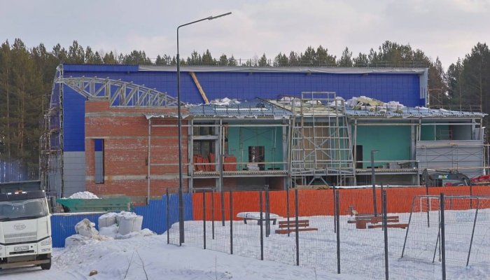 До конца года в Алзамае достроят физкультурно-оздоровительный комплекс