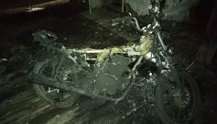 В Приангарье полиция задержала поджигателя мотоцикла