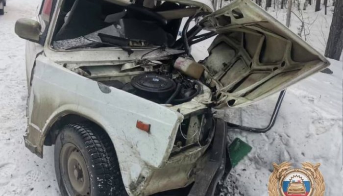 Водитель «Жигулей» погиб в ДТП в Усть-Илимском районе (Видео)
