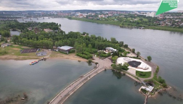 На острове Юность появится площадка в виде палубы с мачтой и парусом
