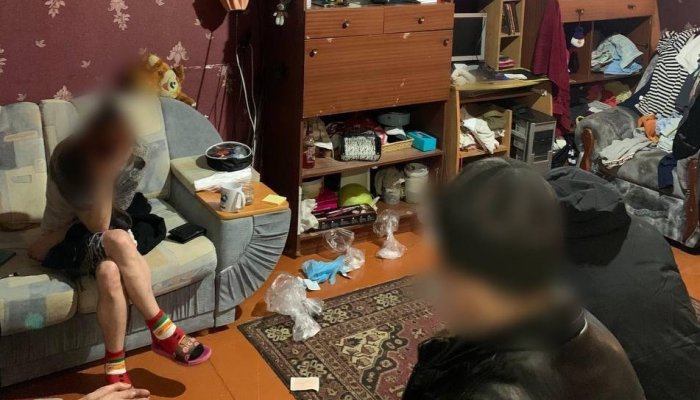 В Зиме пара организовала притон на съемной квартире
