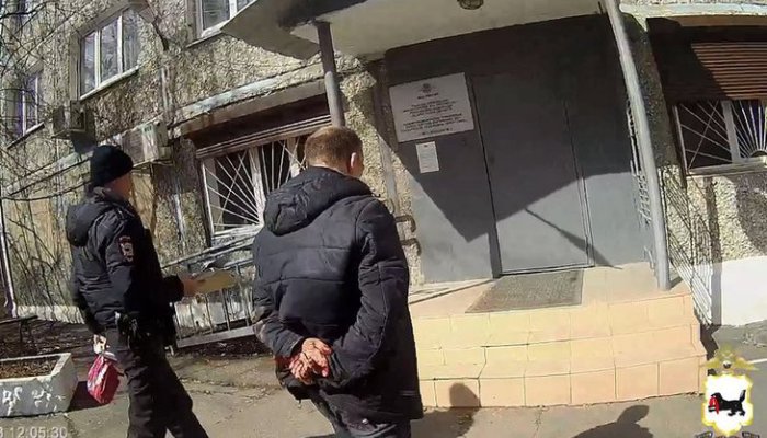 Бастрыкин затребовал доклад по делу о покушении на убийство школьницы в Иркутске