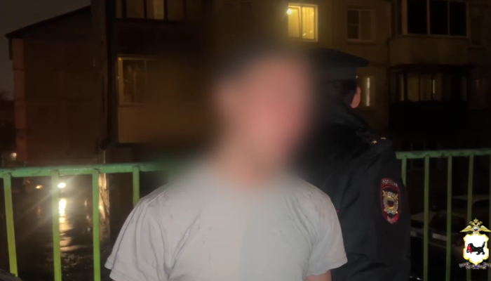В Иркутске полиция задержала мужчину, который сбежал с принудительного лечения (Видео)