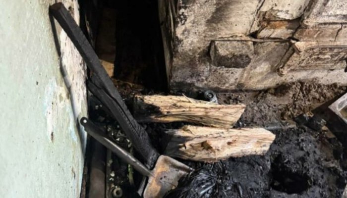 В Ангарске на пожаре погиб пожилой мужчина