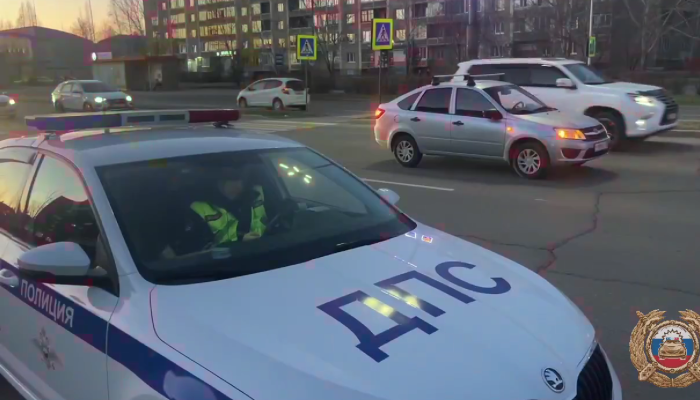 В Ангарске автомобиль сбил мальчика на велосипеде (Видео)