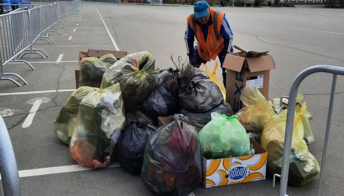 В Иркутске после 9 мая убрали общественные пространства