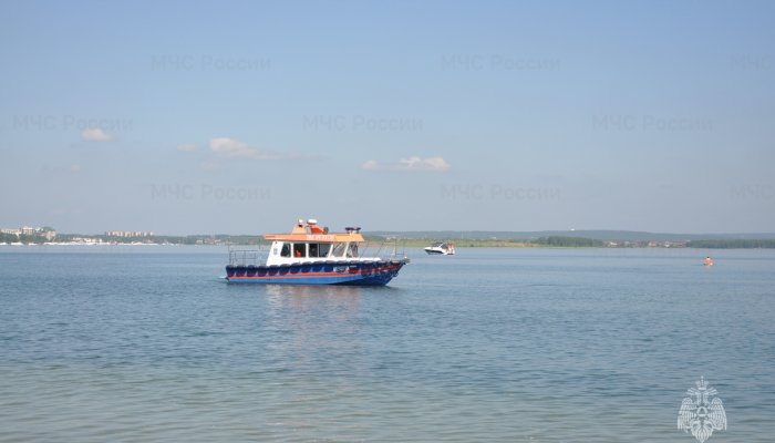 Роспотребнадзор проверил качество воды в водоемах Приангарья