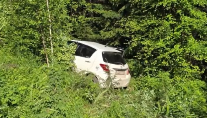 В Усть-Кутском районе погиб 40-летний водитель иномарки (Видео)