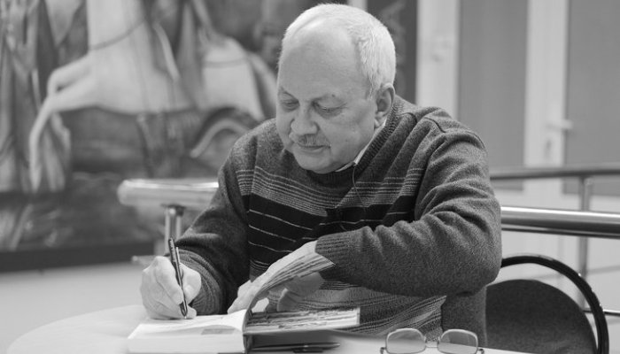 Умер иркутский журналист Михаил Денискин