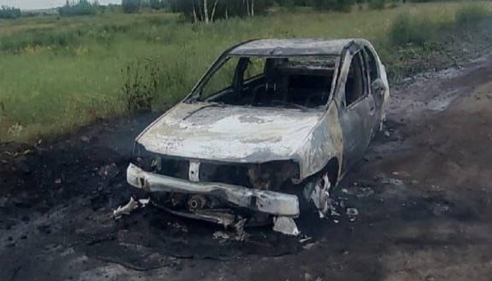 В Черемхово мужчины из мести угнали и сожгли автомобиль жены знакомого