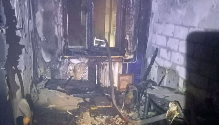 Упавшая аромосвеча стала причиной пожара в Братске
