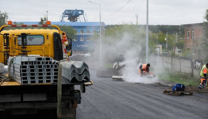 На станции Батарейной завершают капитальный ремонт путепровода