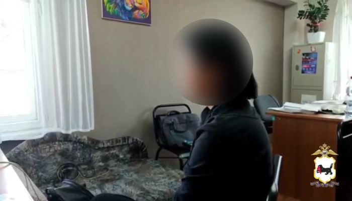 Полиция задержала жительницу Самарской области, обманывавшую усольчан