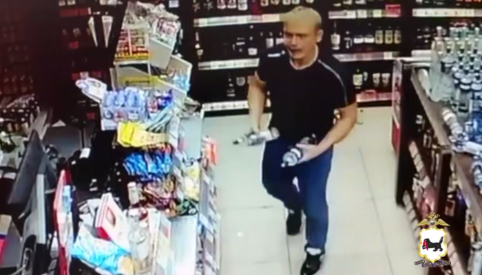 В Зиме дебошир разгромил полки с алкоголем (Видео)