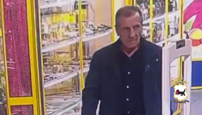 В Иркутске разыскивается мужчина, расплатившийся чужой картой (Видео)