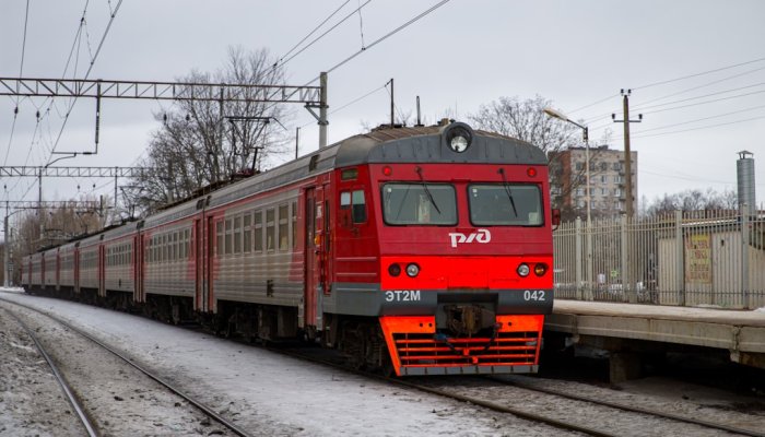 В Ангарске за взятки будут судить сотрудника РЖД
