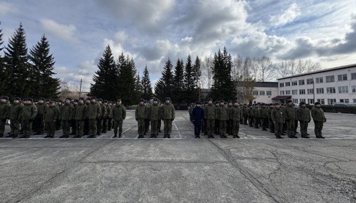 Первых призывников Приангарья отправили к местам несения службы
