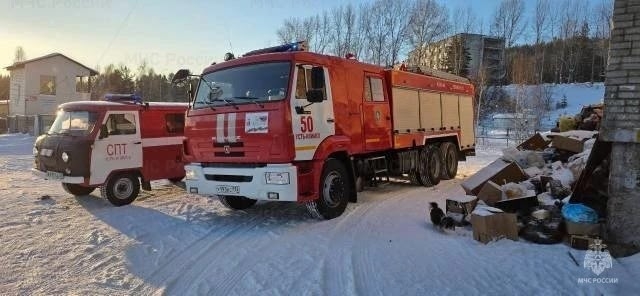 В Иркутской области за сутки зарегистрировано 17 пожаров и 8 ДТП