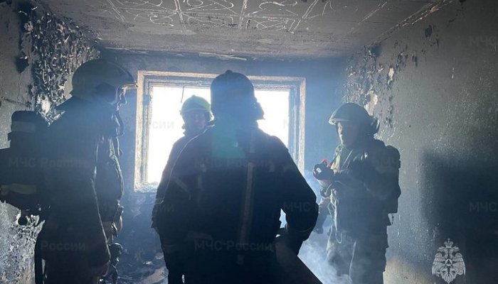 В Усть-Илимске после пожара в квартире госпитализировали двухлетнего мальчика