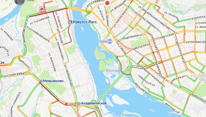 Иркутск сковали девятибалльные пробки утром 12 января