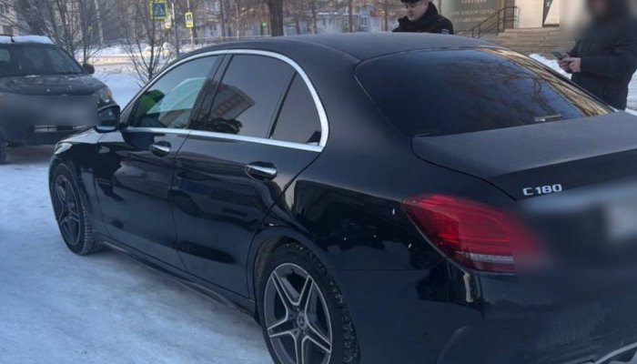 В Ангарске полиция задержала угонщика Mercedes-Benz