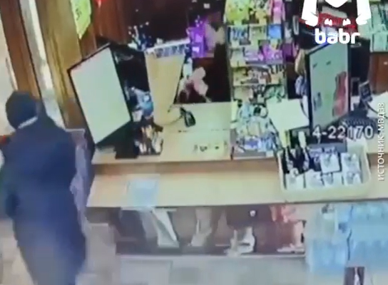 В Иркутске задержан подозреваемый в серии краж из магазинов (Видео)