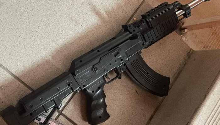 В Уфе подросток устроил стрельбу в гимназии