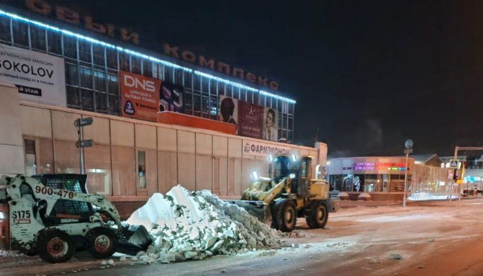 За сутки с улице Иркутска вывезли более 4000 тонн снега