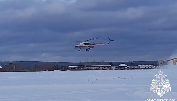 Из Иркутска в Бодайбо вылетел вертолет МИ-8 с техспециалистами и оборудованием