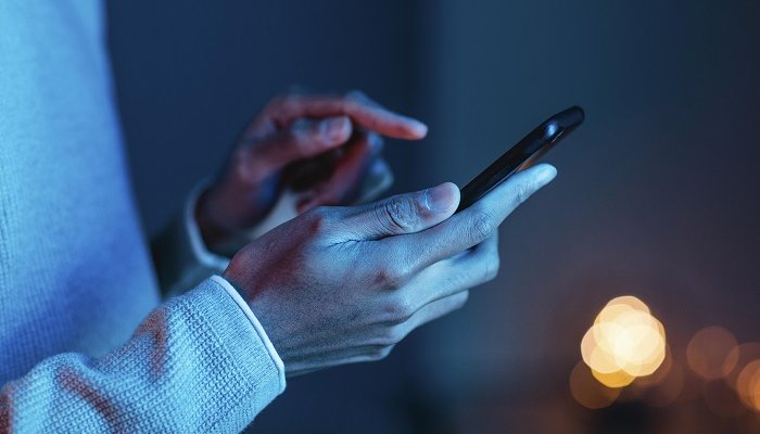 Мошенники притворяются приставами: новая схема обмана россиян