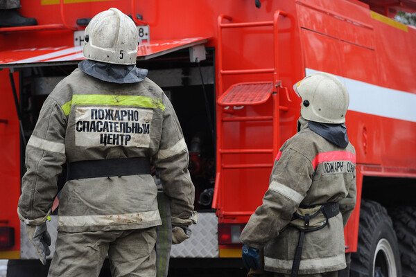 В Москве загорелось складское здание