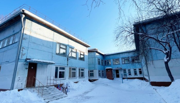В Саянске капитально отремонтируют фасад детсада