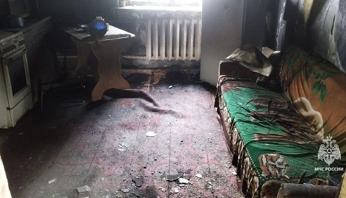 Ночной пожар в двухквартирном доме в селе Сухобузимское унес жизни трех человек.