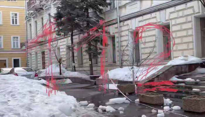 В Москве глыба льда убила сотрудницу ВШЭ (Видео)