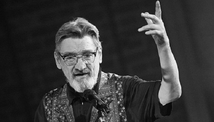 Умер легендарный цирковой режиссер Валентин Гнеушев