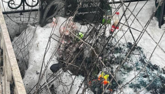 В Ангарске сгорели могилы участников СВО