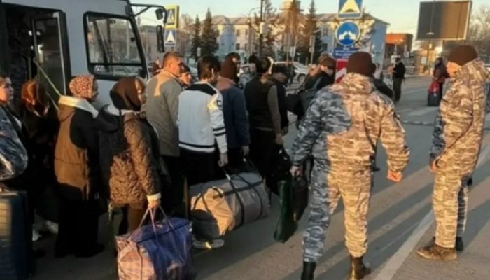 Судебные приставы выслали за пределы России 120 нелегальных мигрантов из Иркутской области за месяц