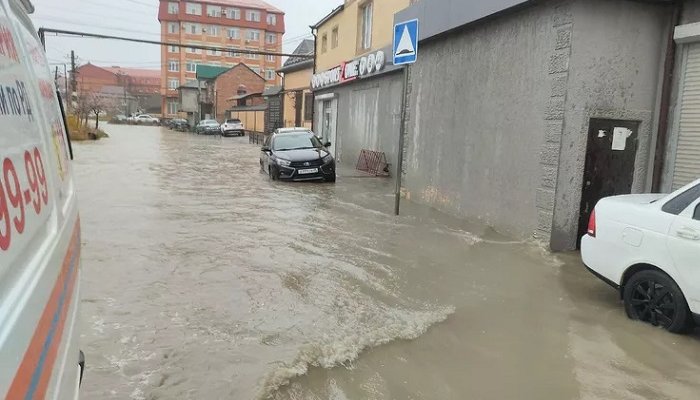 Стихия в Дагестане: режим повышенной готовности введен из-за потопов