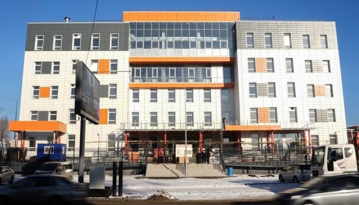 В Иркутске почти достроили поликлинику № 15