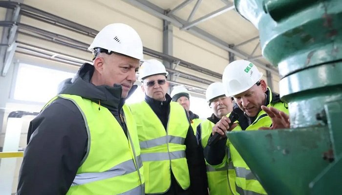 В Тулуне запустили новый завод по производству рапсового масла