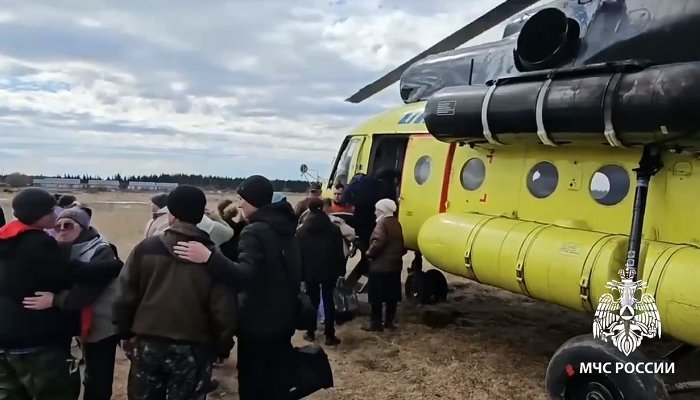 В Катангском районе детей вывозят из сёл из-за паводка