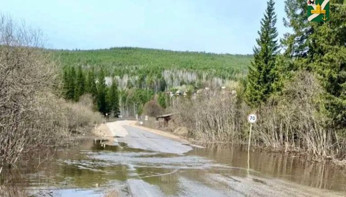 В Усть-Кутском районе затопило федеральную трассу и десять домов