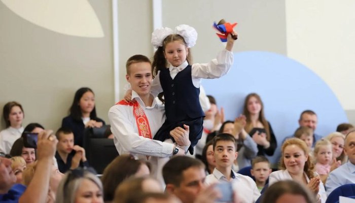 26 мая в школах Иркутска пройдут последние звонки