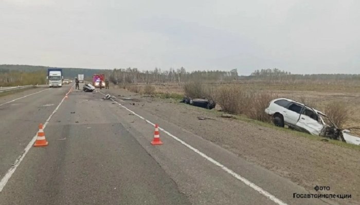 В ДТП под Зимой пострадали трое детей