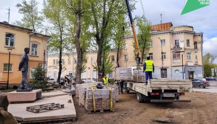 В Иркутске начались работы по благоустройству в сквере Ножикова