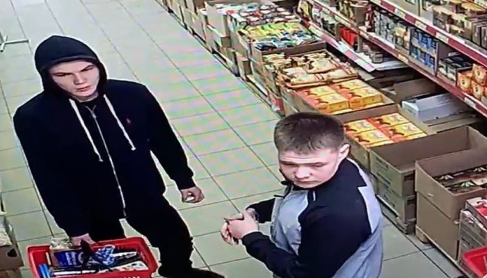 В Иркутске разыскиваются парни, которые могут быть свидетелями кражи